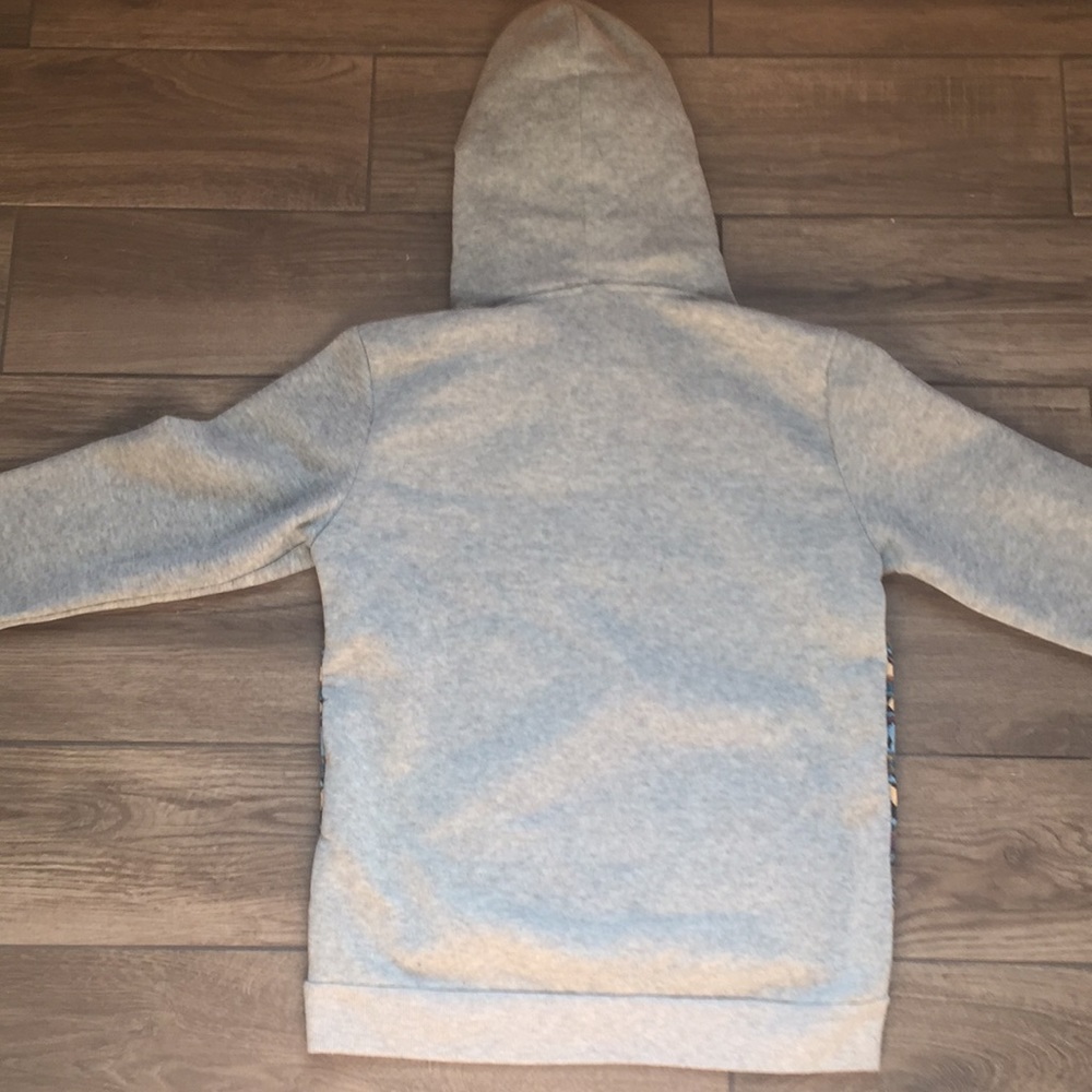 Aztec Pattern Sweatshirt - Picture 2 of 3